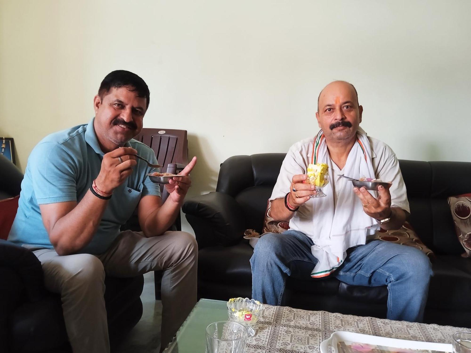Shanti Niketan Hostel And Homestay Varanasi Exteriör bild
